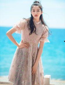 关晓彤相关资料